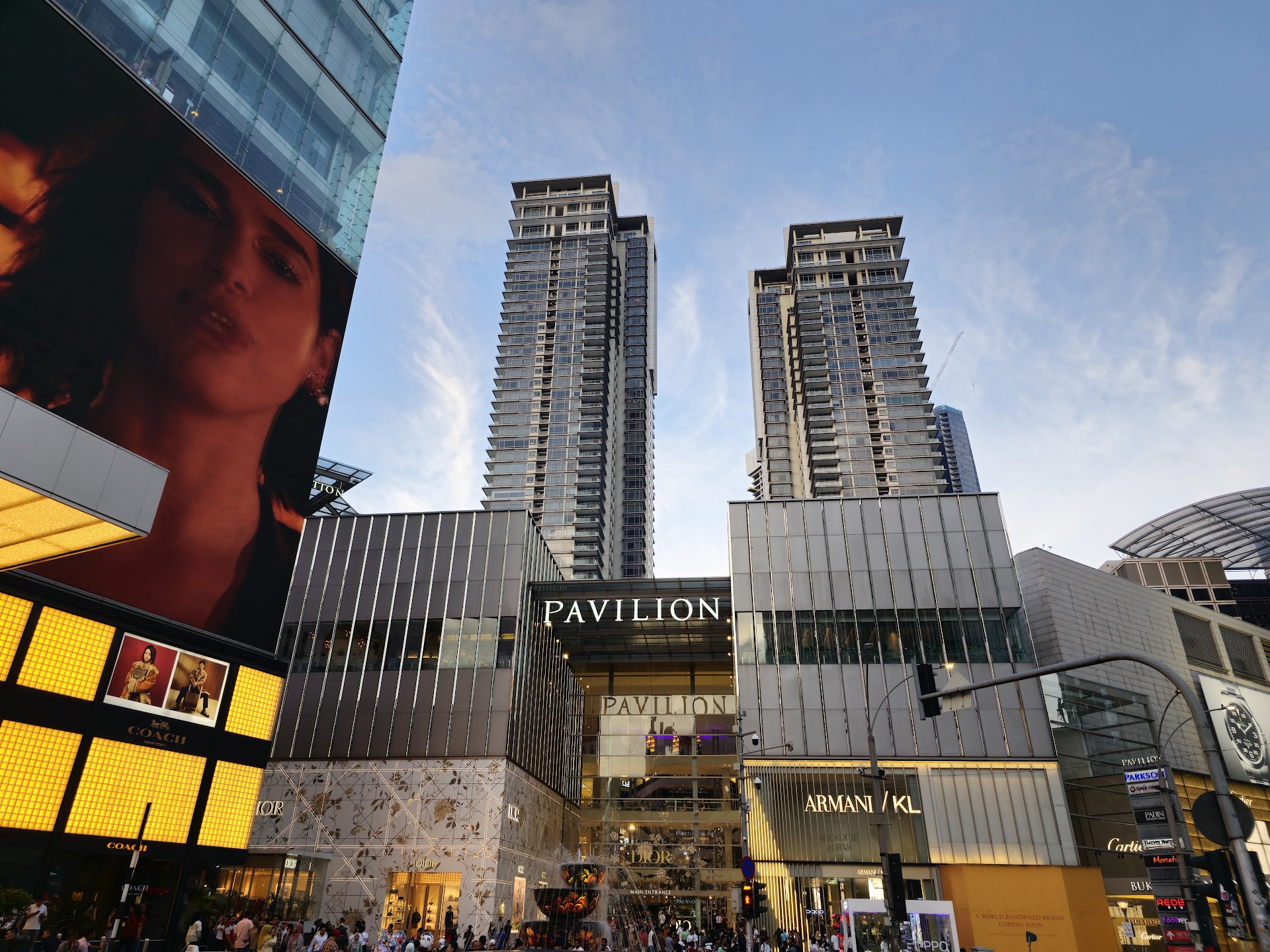 Kuala Lumpur Hotels With a Petronas Towers View: Worth the Rate?