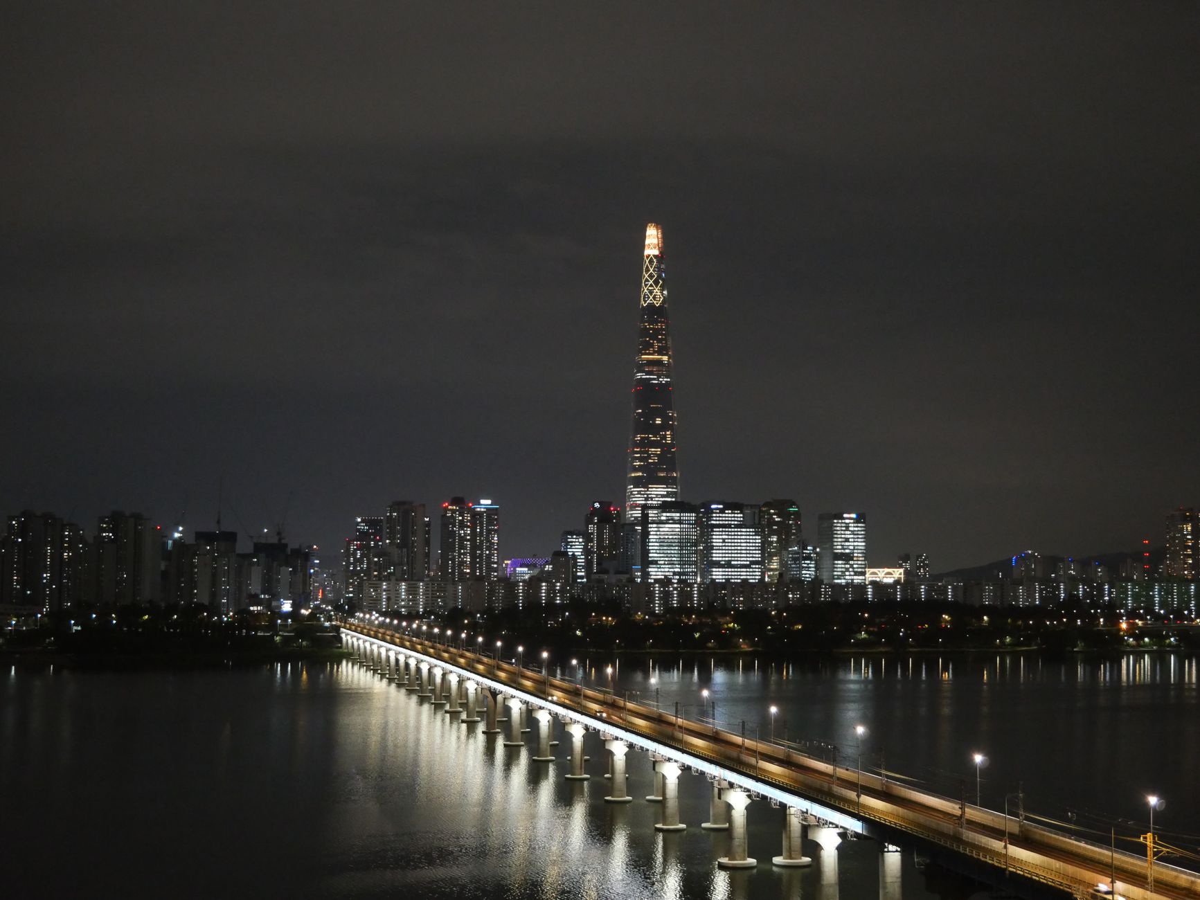 Signiel Seoul: Is the Han River View Room Worth the Rate?