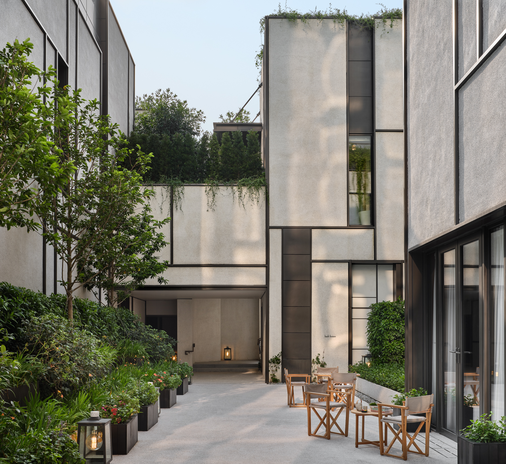 Rosewood Hong Kong: Does a Victoria Harbour View Actually Justify the Rate?