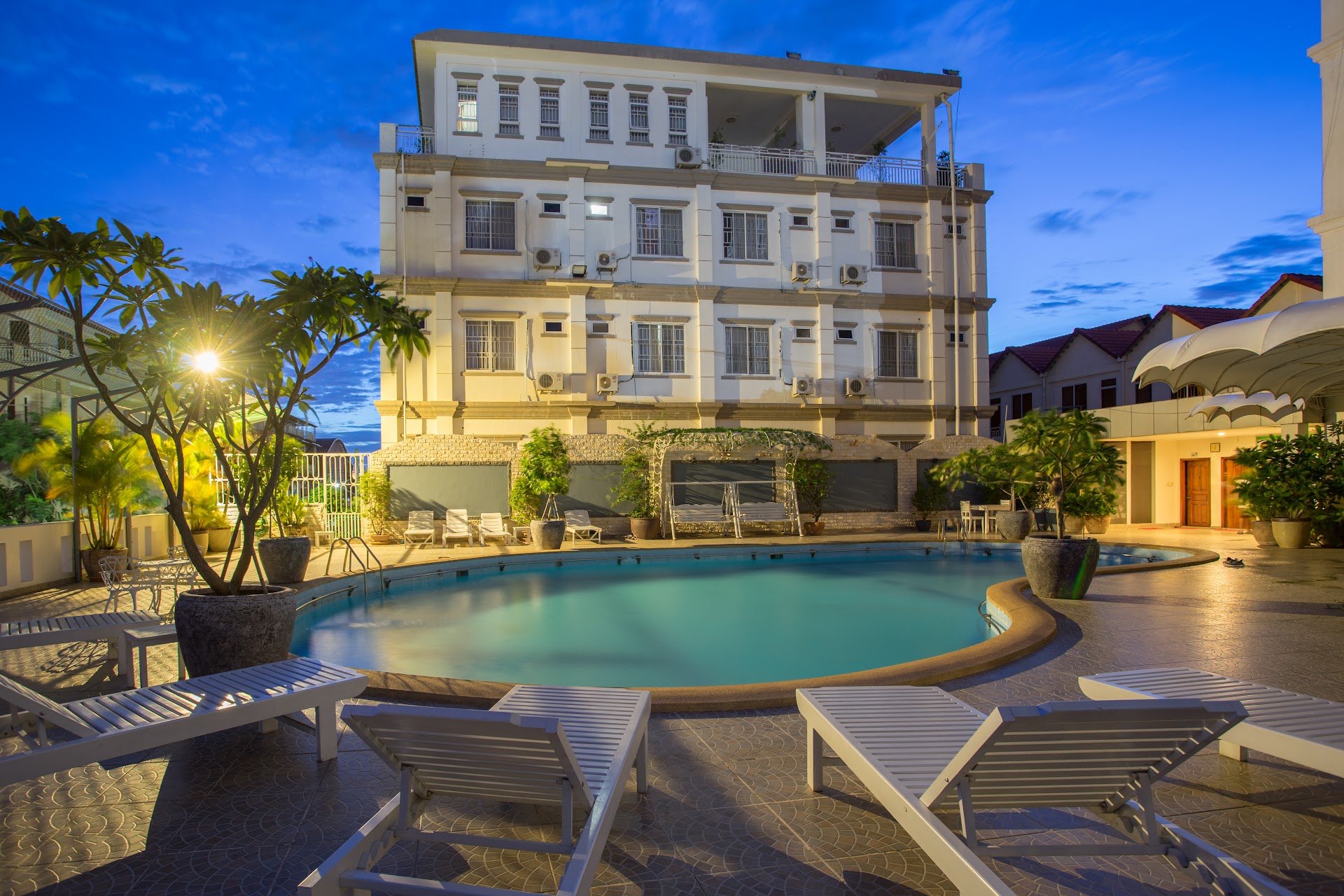 Phnom Penh Riverside: Stay or Skip? A Hotel Room Honestly Reviewed